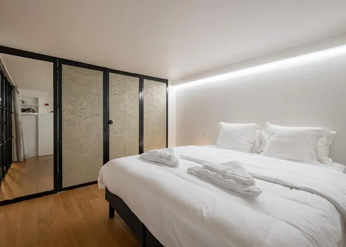 Modern Loft - Close To Eiffel Tower 아파트 *